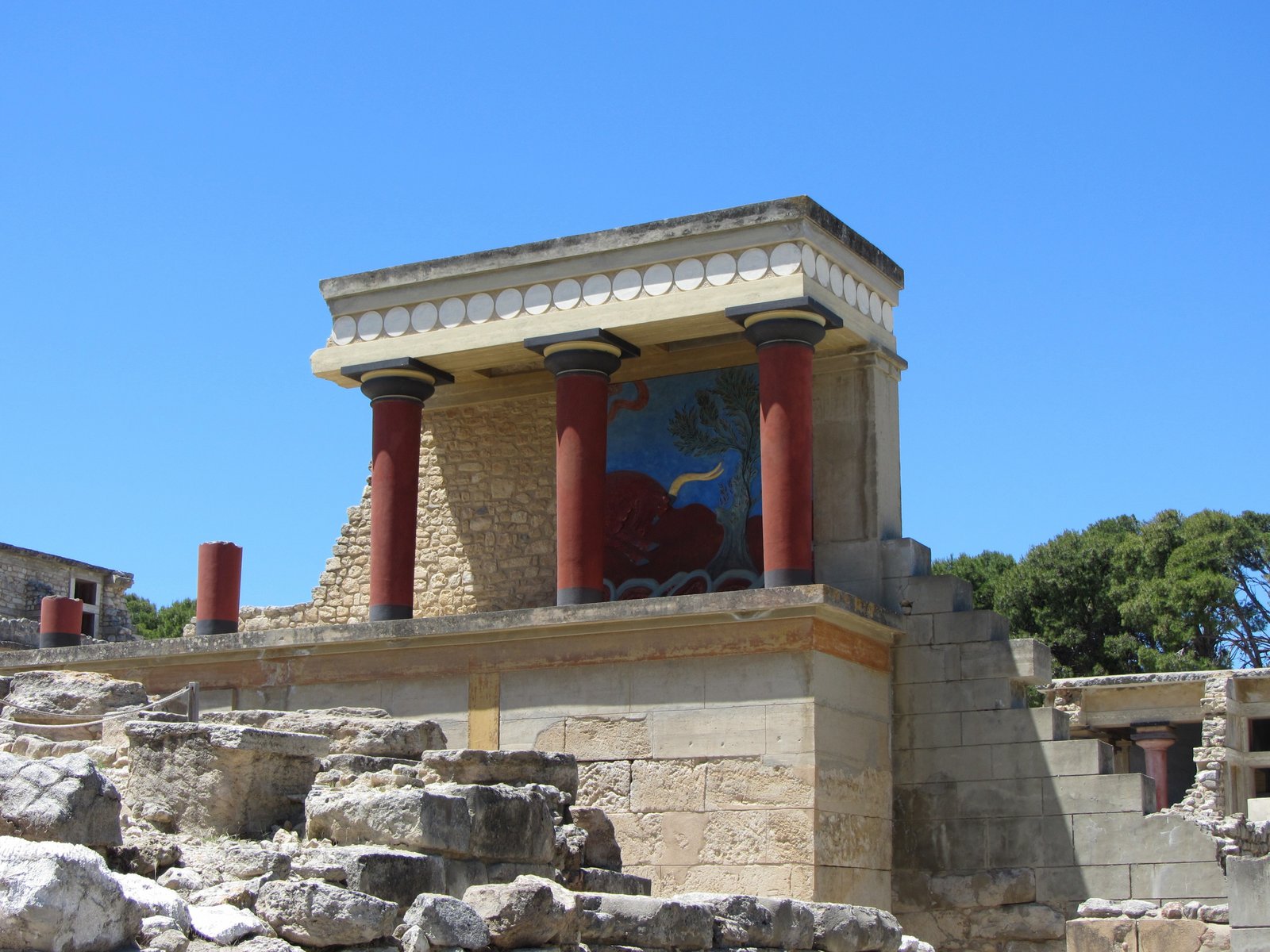 Tàn tích của Cung điện Knossos ở Crete